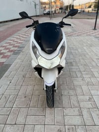 للبيع دراجه pcxجيل الاول  دراجة مال رمبه ماخذها رمبه الدراجه وأعلى ايد...