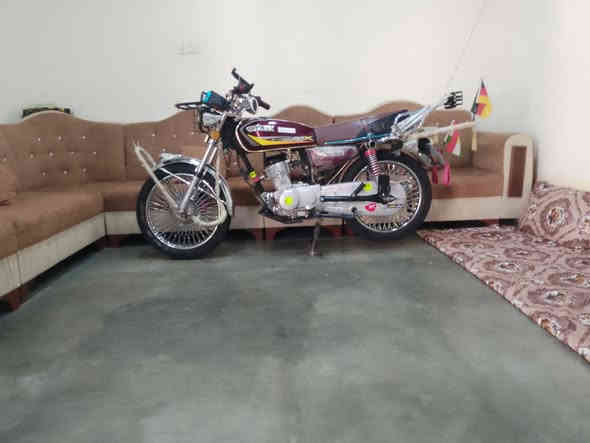 السلام عليكم للبيع ماطور تايكر موديل 23 محرك شرط ما مفتوح 4 كير السعر 575 وبي مجال رقم ***********
