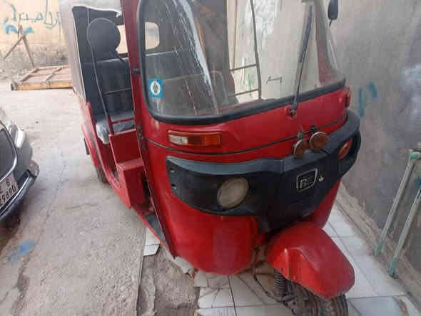 تكتك موديل 18 رقم وسنويه  بيه خيط سعر 3600 تنومه ***********
