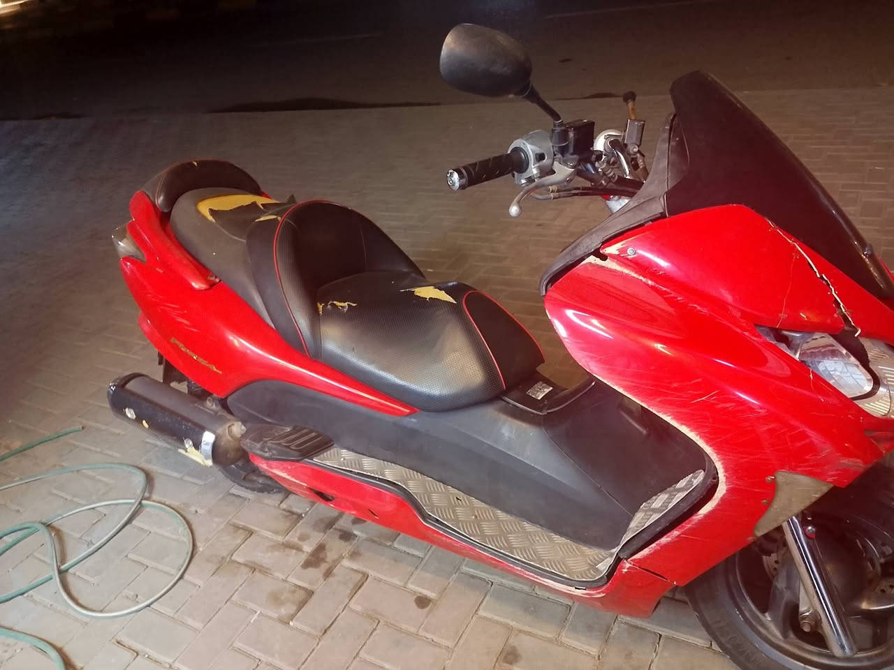 سلام عليكم فورزه للبيع كهربائيت كله شخاله محرك نضيف لاتنقيص ولاتبخير 8/0 تأيرت خير  من الله كله نضيفه فورزه حلوة تخبل  السعر 1150 الف اتصل ودلل بس الشراي يتصل ***********
