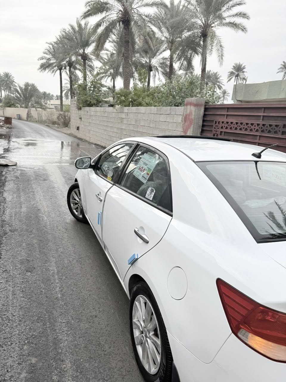 السلام عليكم ورحمه الله وبركاته للبيع سيراتو موديل 2012  رقم جديد سليمانيه    سياره بيهه صبغ ثلاث قطع  بدون دواخل مكفوله شواصي حوظ تكم سياره جاهزه فتحه وشفتات ستيرن  تخم تاير شاشه كامره كهربائيات امري شفط  كله جاهزهالسعر  ١٠٥  وبيهه مجال للطيبين ***********مكاني صلاح الدين الضلوعيه
