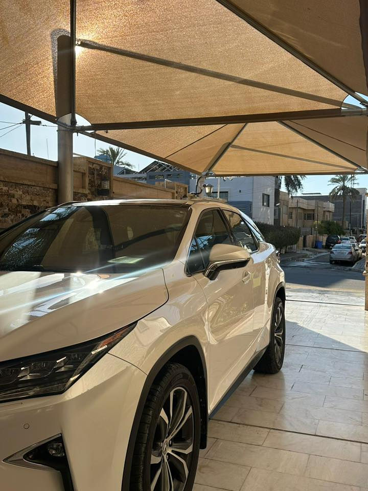 للبيع لكزس 2017 RX350 
السياره وارد كندي بدون حادث كلين 
فول مواصفات لگجري 350 
بانوراما - كشنات جلد تدفئه تبريد الامامي و الخلفي 
5 كامرات - مري شفط - 5 بصمات 
صندوك كهرباء - داتا شو 
رادارات تحديد مسار 
ماشيه 129 الف كيلو 
السياره جديده مناقصهه اي شي 
بيهه كلير باب خلفي فقط الباقي مكفوله كفاله عامه 
رقم اربيل باسمي تحويل 
السعر : 25500$ بيه مجال بسيط 
بغداد - المنصور
***********
