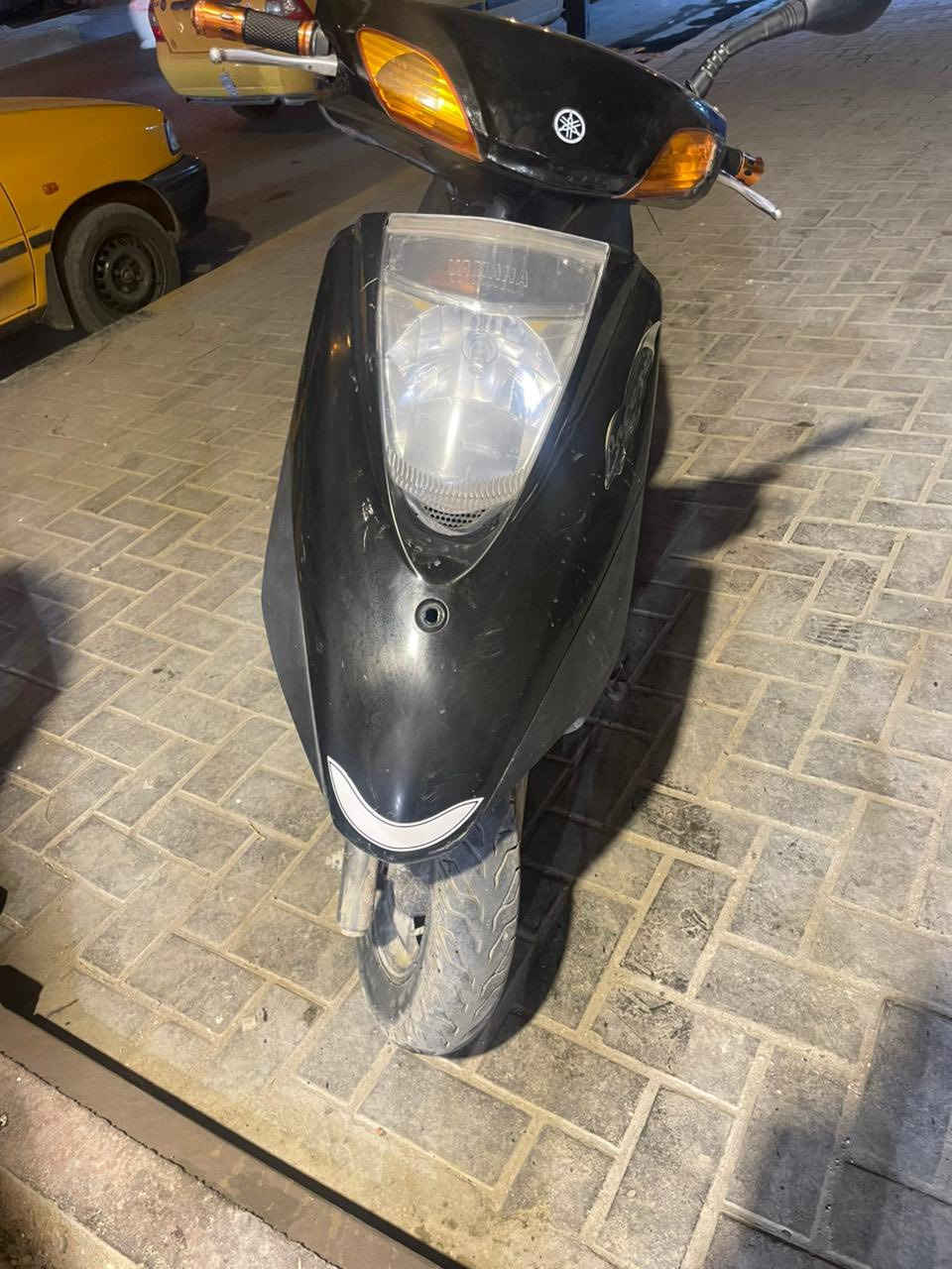 دراجه بريز نظيفه كلشي شغل نكره وحده مكان كاظميه ***********
