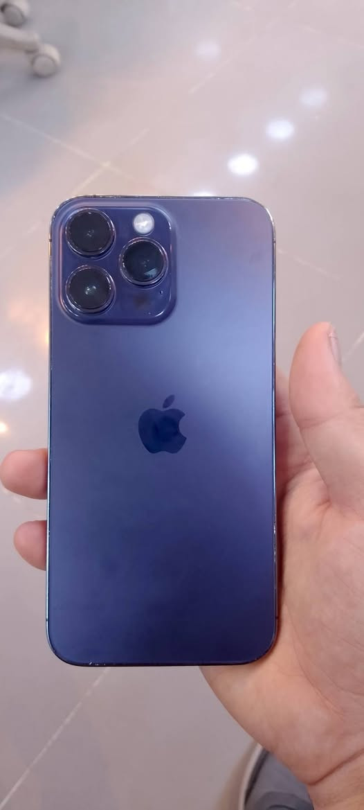 السلام عليكم ١٤برو برو ماكس مبدل شاشه أو كامره ٥٢٥ ذاكره256 بطاريه 81 مكاني المنصور ١٤رمضان رقمي ***********
