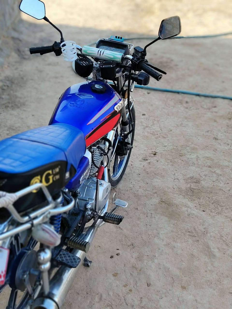 ماطور البيع موديل 2022بعده وضع شركه؟ بي منفيس سعر 475خاص متواجد؟محرك 150CC


**إذا كنت صاحب هذا الإعلان وتريد حذفه لأي سبب، رجاءا أرسل رسالة إلى الدعم الفني**