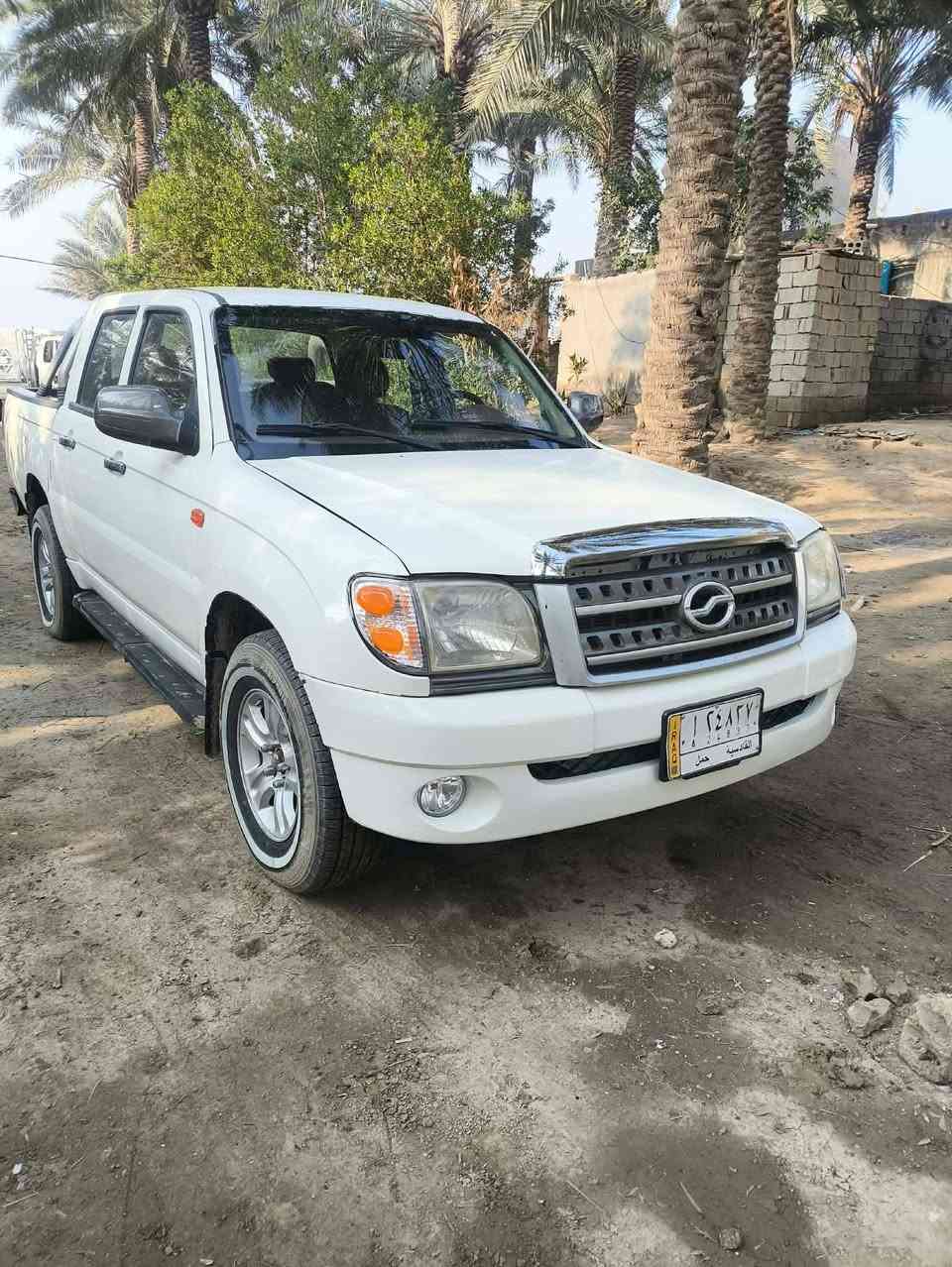 السلام عليكم ورحمه الله وبركاته
سياره كراند تايكر موديل 17 
 مصبوغه عام للجماليه اني صبغتها بيدي 
  حداديه مال الشركه
 مكينة كير جدد 
حره مسؤول  عن مداور  
 ***********
 السعر 53ورقه مكاني ديوانيه
