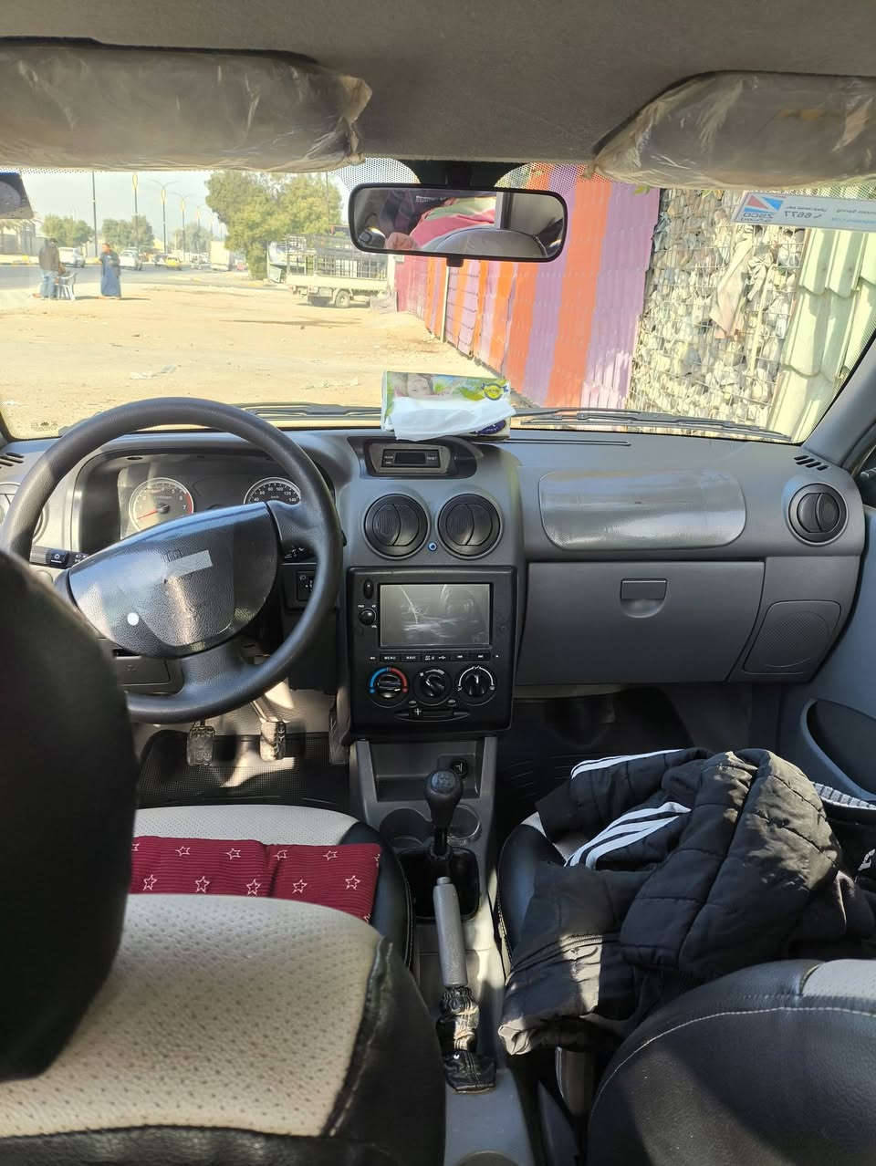 موديل 22سياره بسمي ماشيه 75الف هزه جديده عنوان حي البتول رقم الهاتف *********** السعر 60ورقه قفل
