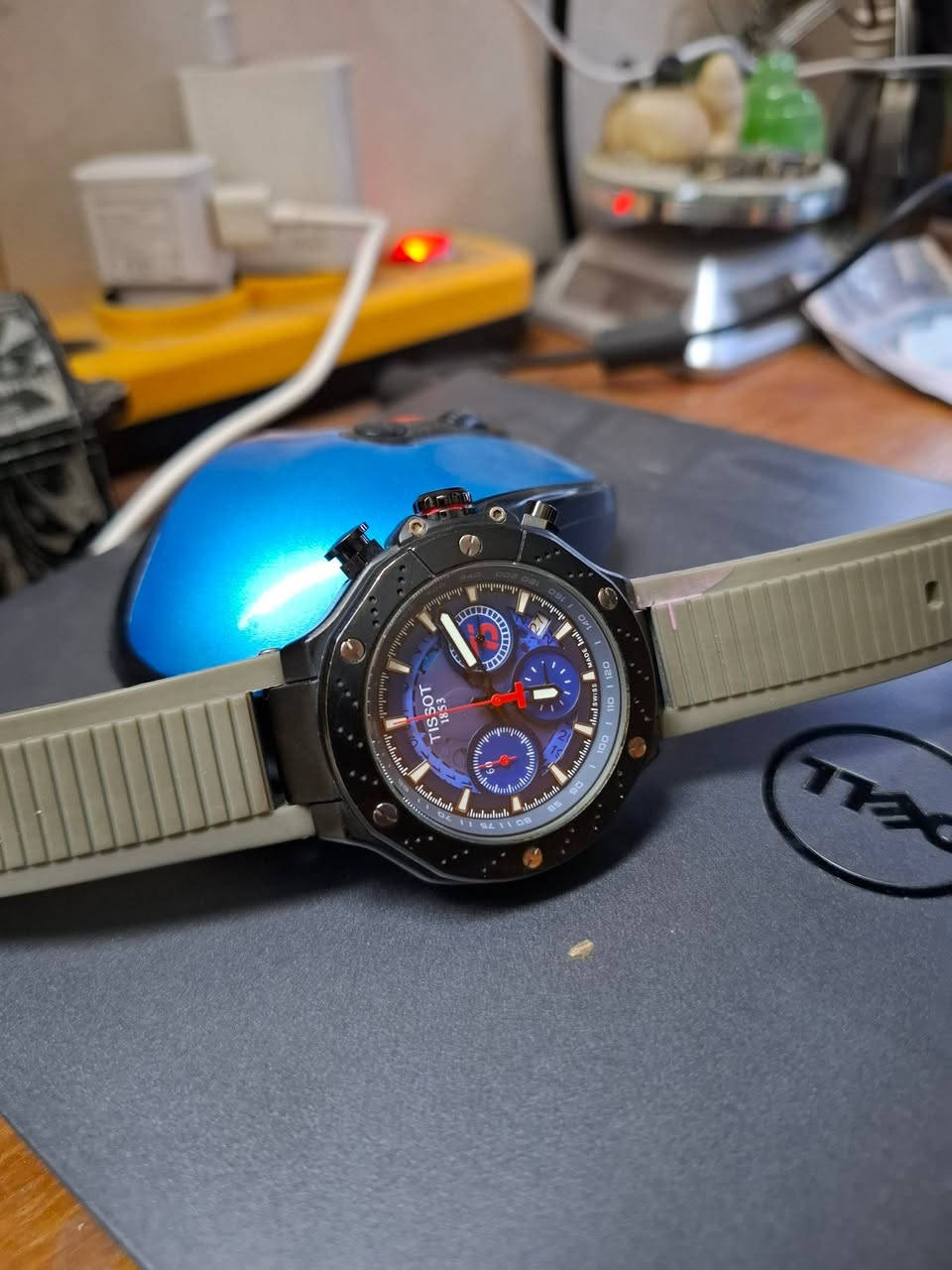 @إشارة صباح جميل لكل الاصدقاء قطعه تيسوت سوبر ماستر قطعه جميله جدا سناتر ستوب وج منفذ يومي سير ربل اصلي بوك اصلي مكينه كوارتز قطر ٤٤ للبيع بغداد حي القاهره سعر ٥٠ الف


**إذا كنت صاحب هذا الإعلان وتريد حذفه لأي سبب، رجاءا أرسل رسالة إلى الدعم الفني**