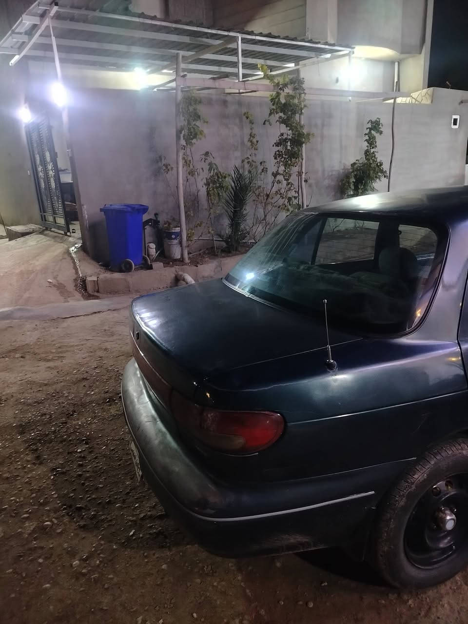 كيه سفيا موديل 95 رقم صلاح الدين مشروع وطني دفتر بانزين بي محرك شرط جديد ،سعر 37 بي مجال *********** عنوان كركوك
