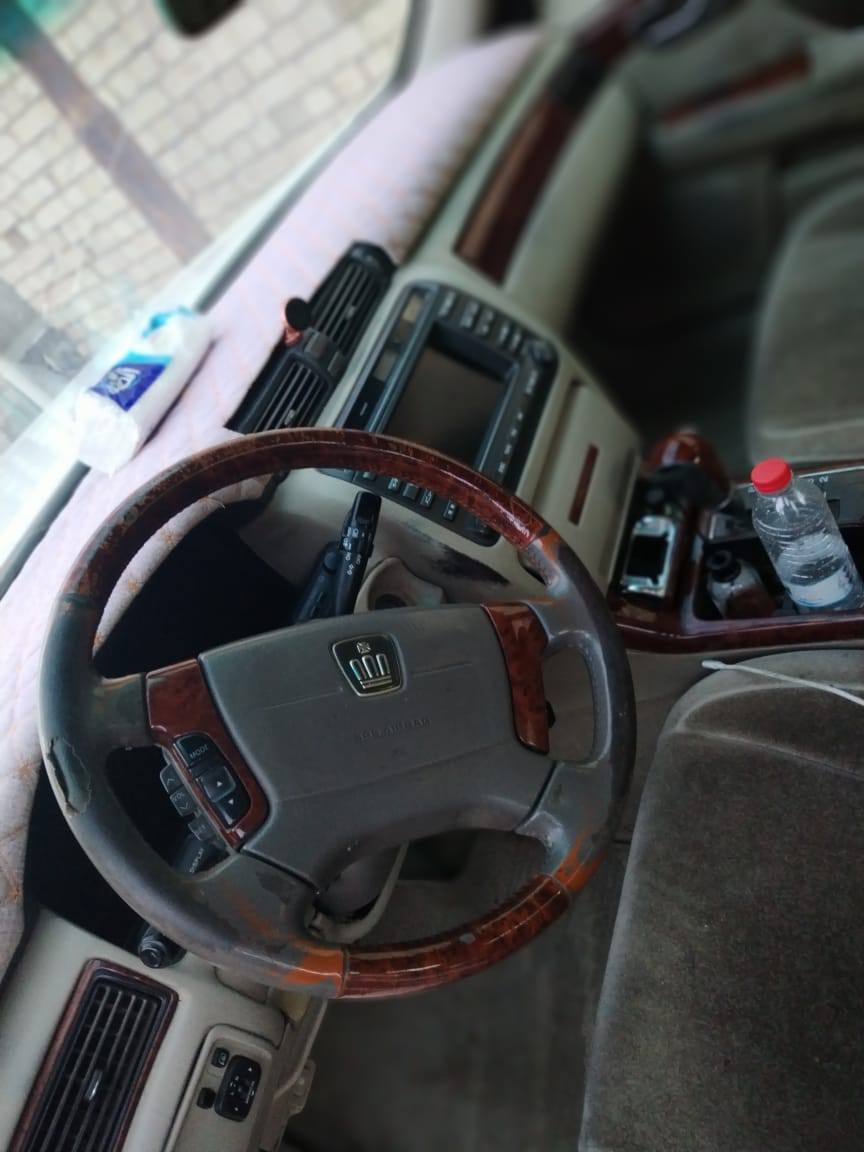 السلام عليكم
ملكه كركوك مامفحوصه رقم وملصق وسنويه عضم السياره اصل كرستال 4دكم وحاجز اله يوم 31/3 السياره نضيفه حداديه قبل 3اشهر سويته مكينه مبدله اني جديده كير جديد مال حاويه السياره مكفوله من الكص والعيب الشرعي بيه بس ضربه بالجاملغ الخلفي ومعمره بدون كص السعر85وبيه مجال 
*********** انطيك وكاله عامه السياره بسمنه
