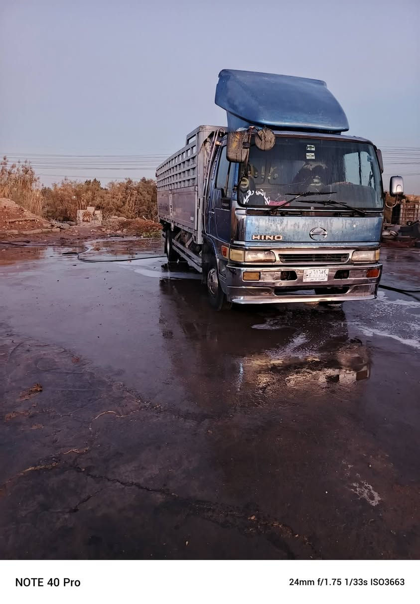 تحيه طيبه
هينو انكر طول سته وربع ابلادي تخم تاير موديل ٢٠٠٠ بصره اتصل وادلل ***********
