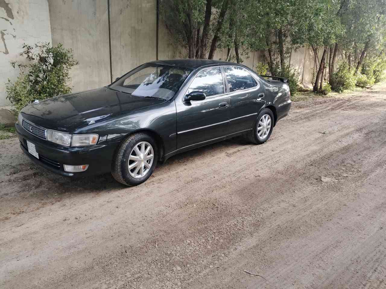 كرستا موديل 1994السياره احنه مستورده على ايد وحده من سنة 2006 تحوير بيدي السياره ابلاد من الدعايه إلى دعاميه كفاله عامه تبريد ما شاءالله حداديات خلفي وامامي جديد كير محرك جديد شركه تنظيف جدا حتى الايت زارعله عدسات عالي ناصي زنون مكان السياره بغداد الدوره السعر 75بيها مجال رقم ديالى مشروع وطني هزه وكامله تليفون ***********
