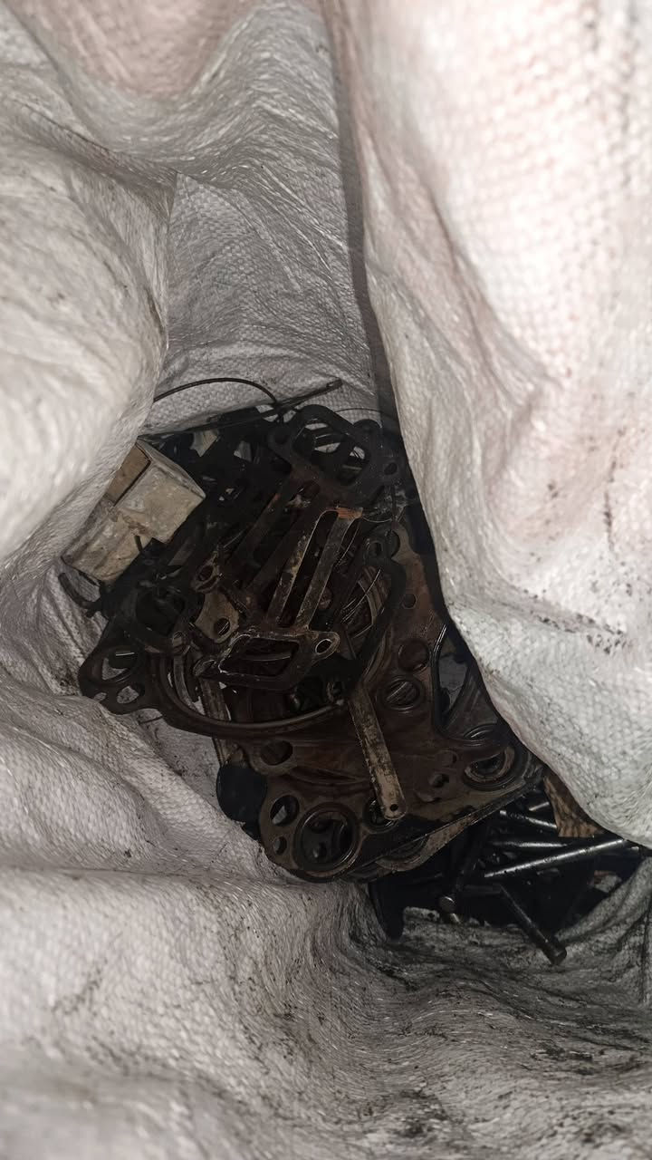 السلام عليكم عندي حديد عندي فلاتر مال دهن وكاز وابوش ولفات مال مولد يطلع بيهم تقريبا 100 كيلو اكثر الى 120 كيلو


**إذا كنت صاحب هذا الإعلان وتريد حذفه لأي سبب، رجاءا أرسل رسالة إلى الدعم الفني**