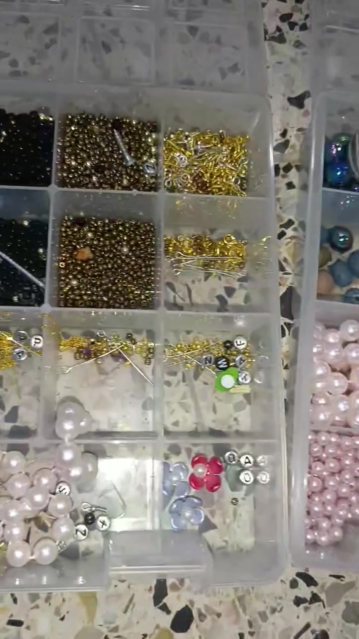 3 بوكسات لمواد الاكسسوارات والأعمال اليدوية


**إذا كنت صاحب هذا الإعلان وتريد حذفه لأي سبب، رجاءا أرسل رسالة إلى الدعم الفني**