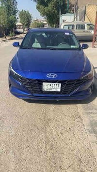 الانترا امريكي 22 لون ازرق المرغوب   محرك ٢٠٠٠ دوش   كامره خلفيه   راد...