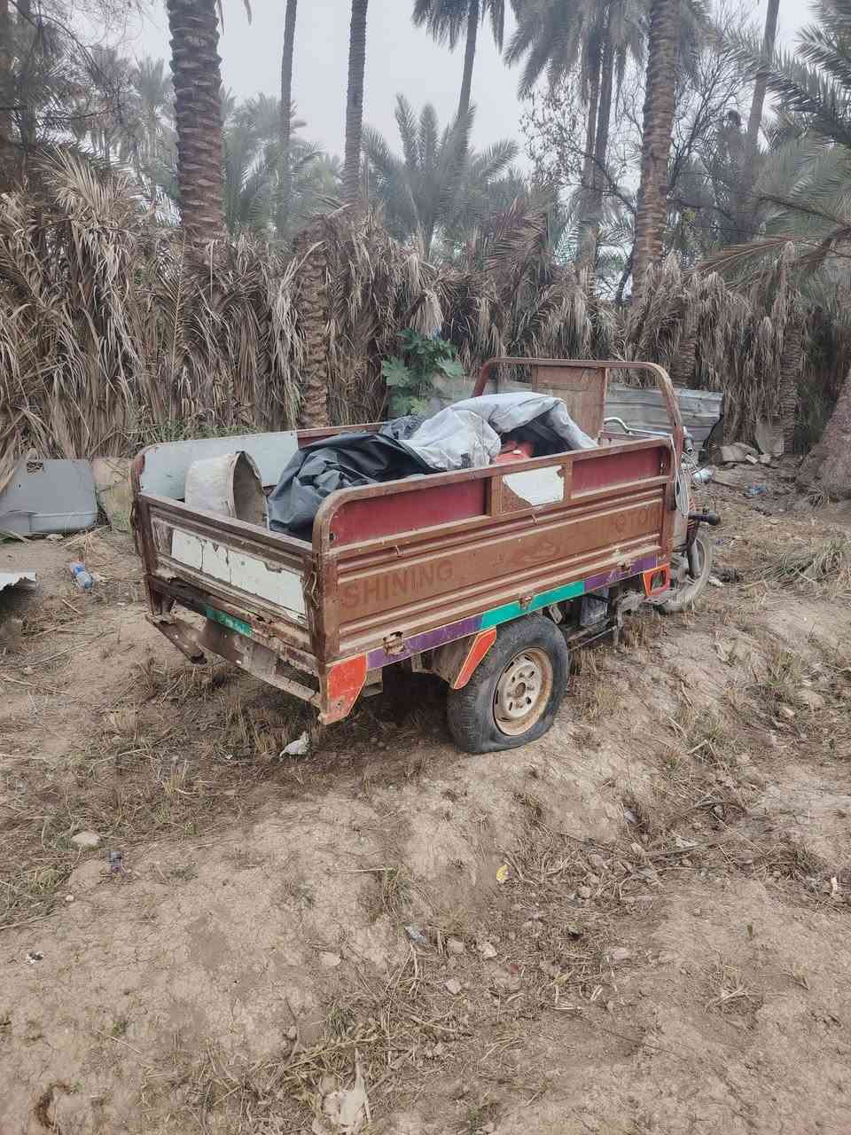 السلام عليكم للبيع موديل 17 900 رقم الهاتف ***********
