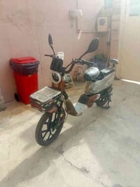 دراجه شحن للبيع مبدل بطاريات جديد مكفوله كفاله عامه كلشي شغال اناره شغ...