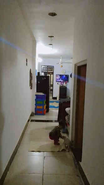 بيت للبيع في حي البتول شارع أسواق النخيل الزراعي يم الساحة مقابيل الطابو ثالث فرع(125) متر /سعرة ٦٥ وبي مجال وي البيت ماطور مي + تانكيات اثنين +كيزر +غرفة نوم +كاونتر HDF / للاتصال ***********
