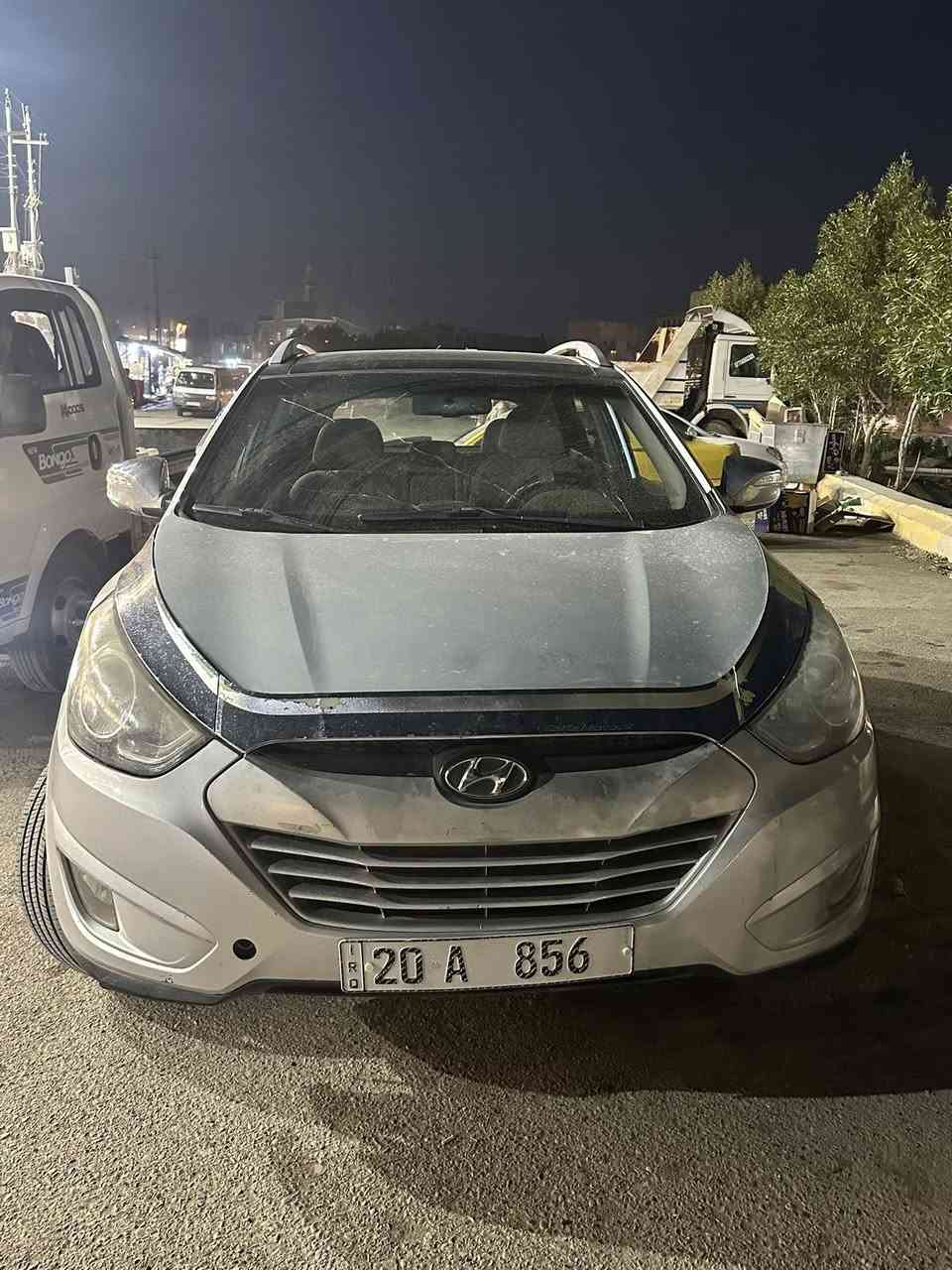 توسان 2012 خليجه مكفوله من الصبغ بيه بارد بسيط موضح بلسونار فول بنروما رقم ديالى دولي مميز تحويل ثاني يوم 
سعر 140  مكاني ديالى بعقوبه رقم ‭***********
