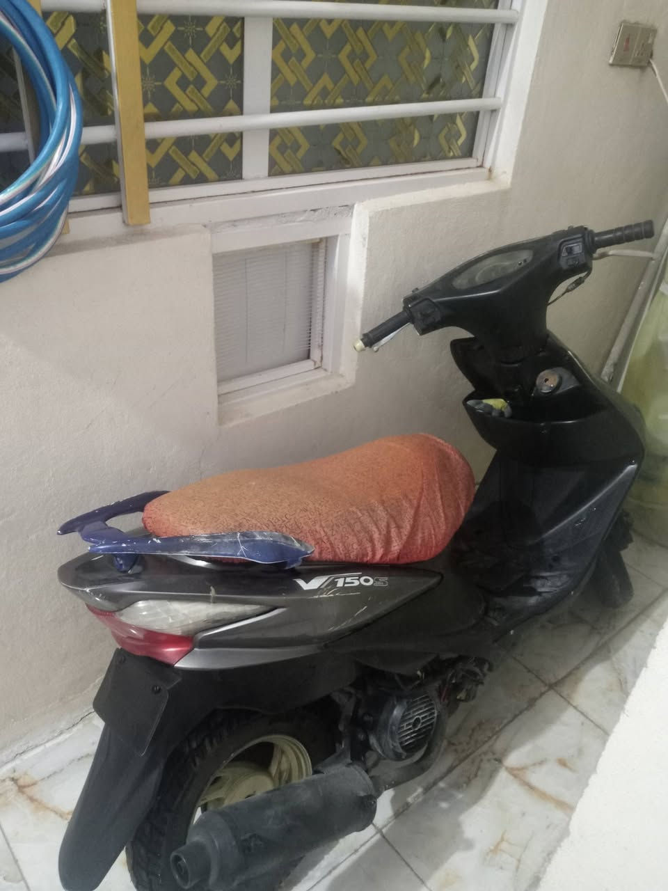 السلام عليكم. دراجه سكنس نضيفه
شغاله سلف هندر جاهزه ماتكف بالشارع السعر300
المكان كربلاء الحولي الاتصال ***********بي واتساب المراسله
