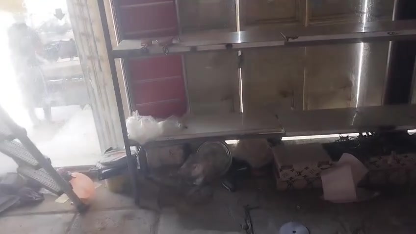 غراض محل سفينه و رفواف بعدهمن جداد مستعجل عل بيعهن الاستفسار عل الرقم ***********،،***********
