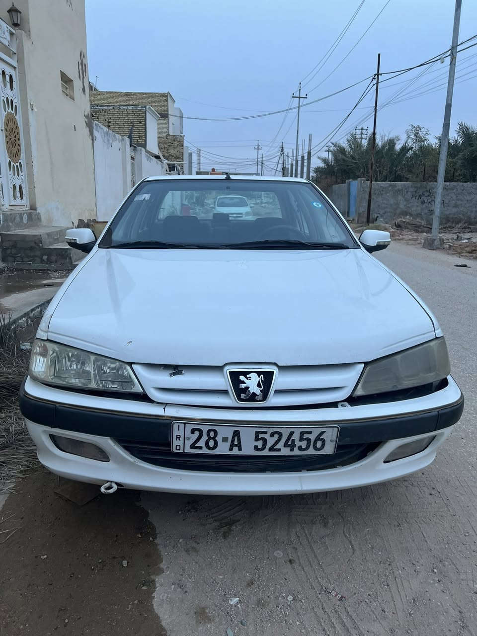 بيجو بارض للبيع مكان نجف 
موديل 2015
بيه جاملغ وره ونص من جنطه وتبديل بنيد 
رقم نكليزي جديد
سعر٣٨ورقه
مبايل ***********
