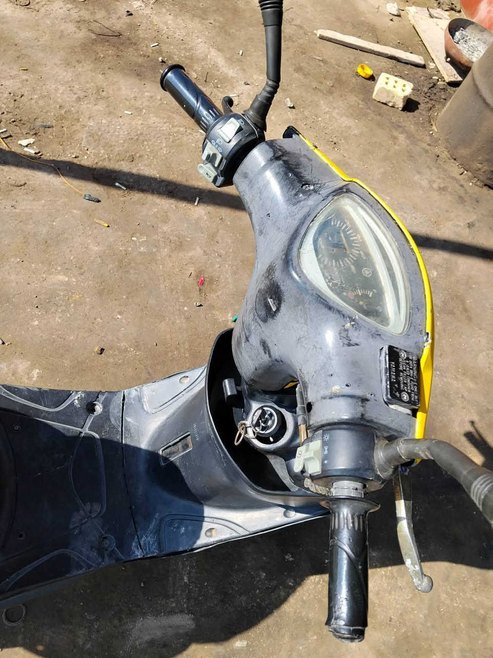 سلام عليكم اخون مكلف بل نشر دراجه ماكس للبيع مكاني بغداد النهروان او جسر ديالى دراجه بيها ناقص بس شغاله علا كل عيب تجي تشوفها لا تقيمها بل تلفون رقم ***********
