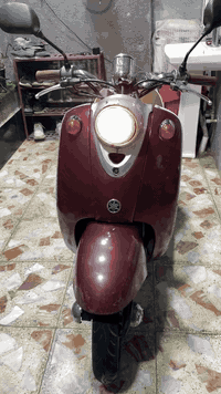 سلام عليكم كلاسك عبد الحليم 60للبيع شغاله نكره سلف وهندر دراجه ما ناقصه شي سعر 275وبيه مجال      مكاني شعب شارع صحه ***********
