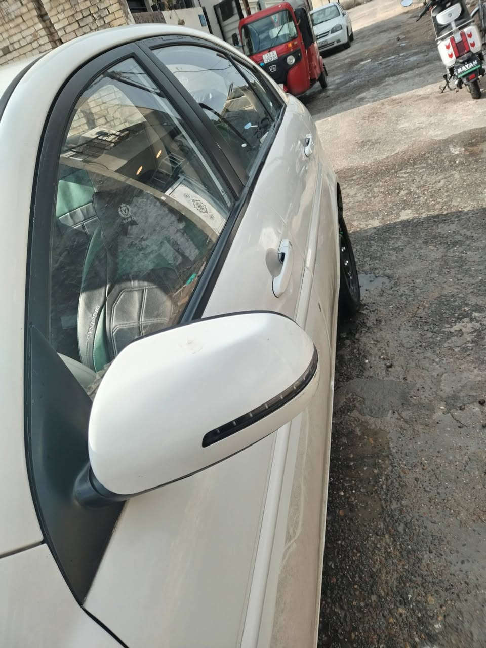 كسنت ٢٠١٠ خليجيه محرك ١٦٠٠ بيهه
٣قطع صبغ بدون حادث رقم أربيل بسمي جاهزه من كلشي مكاني بغداد الدوره *********** السعر ٨٢بجال قليل
