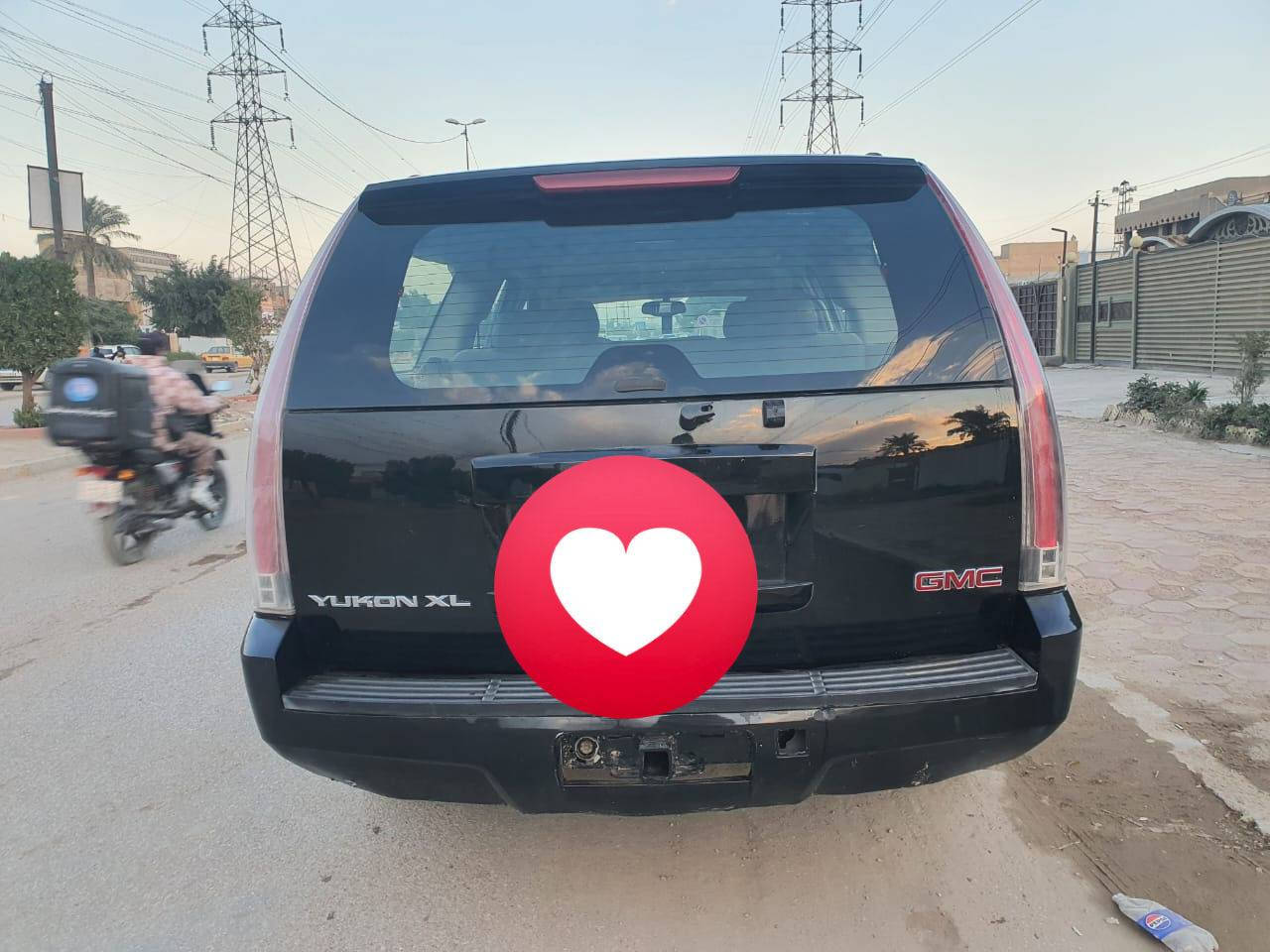 السلام عليكم يوكن 2007 وارد امريكي مكينة كير اكسل خير من الله حادثهة مدكر امامي السيارة جاهزة من كلشي وخصوصي
السعر 165 وقابل لتفاوض 
***********
مكتن السيارة بغداد الغزالية
