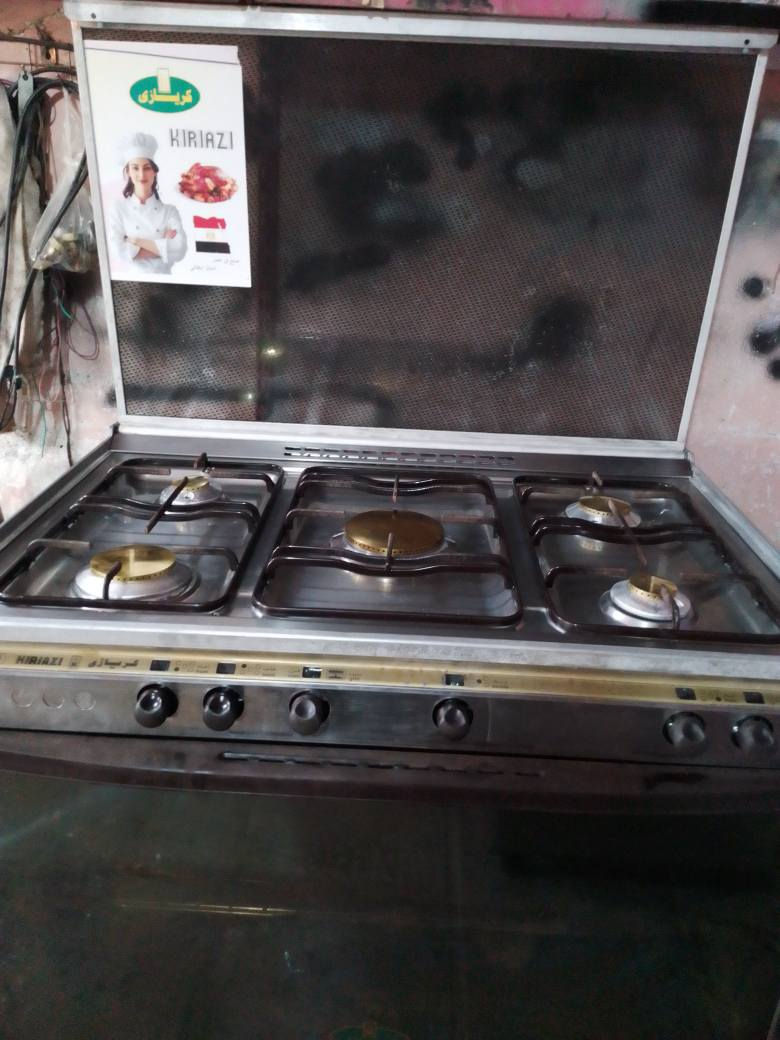 طباخ كريازي اصلي مصري ستيل 5عيون فرن اعلا واسفل%%ضمان وامان3سنوات300الف
الورشة المنزلية ***********
سيد علي العوادي النجف, العراق
