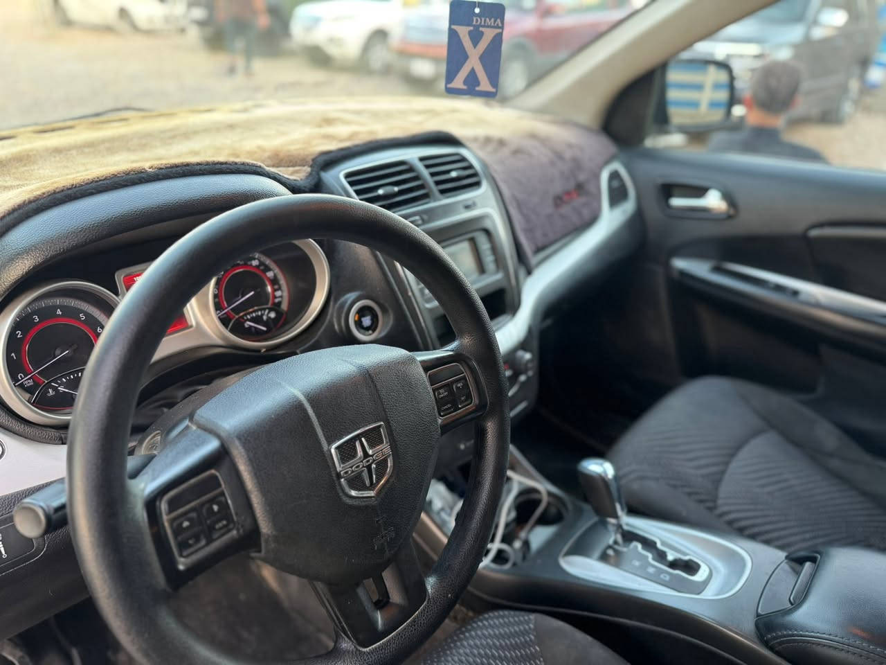 جورني موديل ١٩ محرك ٦ رقم انكليزي بغداد مكينه 6 اسلندر 3600 تبريد 3 قطع ضربه جاملغ وبنيد فقط مكان ناصريه رفاعي ***********

السعر 135 وبيهه مجال
