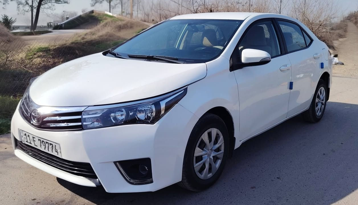 السلام عليكم
كورلا 2015 خليجي رقم بغداد باسمي كير محرك مكفول بيها صبغ قطعتين تدفئة وتبريد تخم تاير جديد لايت زنون مكينه ١٦٠٠  مكاني بغداد السعر مناسب
***********
***********
