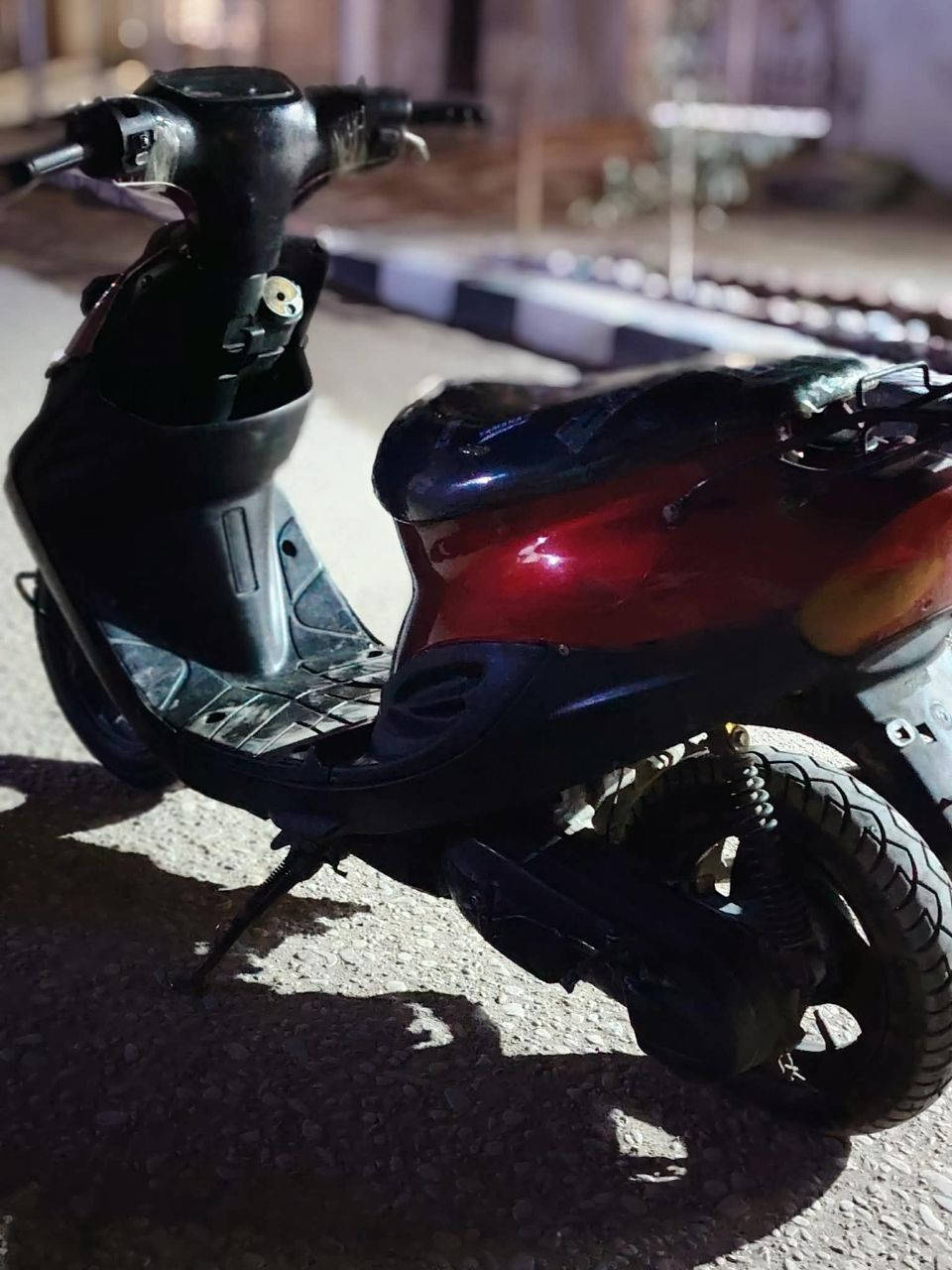 دراجة ياماها ٩ زروف لبيع دراجة كاملة ما بيهة نقص  ما مفتوحة سلف هندر كفرات نضيفات السعر ٤٠٠ مكان العمارة حي المعلمين الجديد ما متواجد خاص ***********
