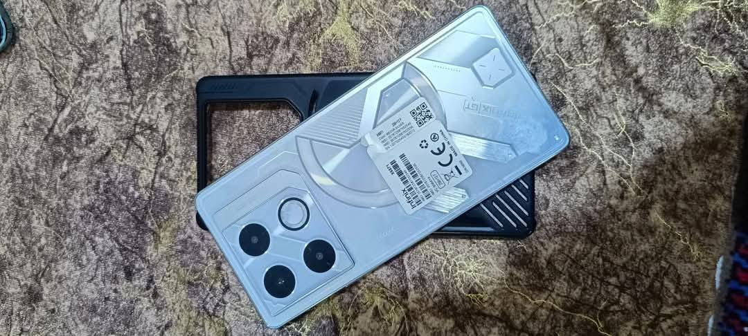 سلام عليكم 
متوفر جيتي 20برو 5جي نضافه 90%
مراوس ب جيتي 30برو 
معى فرق الي عنده ينزله باتعليقات


**إذا كنت صاحب هذا الإعلان وتريد حذفه لأي سبب، رجاءا أرسل رسالة إلى الدعم الفني**