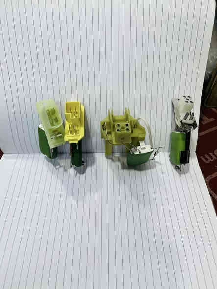 متوفر تقسيم ڤان +ڤان جميع انواع الاوبل 
محلات المجد (ابو عبدالله)
العنوان الموصل صناعة المعارض 
للحجز على الواتس او الخاص 
*********** / ***********
توصيل جميع انحاء العراق
للحجز او الاستفسار خاص او واتس
