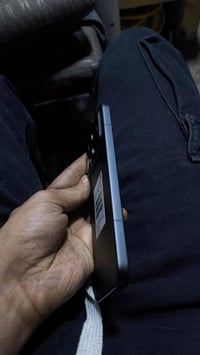 من رخصه لادمن بوكو f8الترا نضافه100% ملحقاته كامله  صار اقل شهر من ماخ...