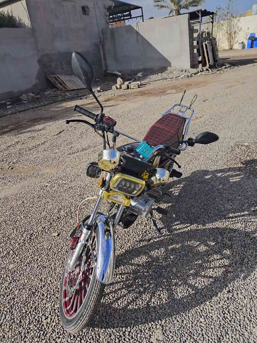 من بعد السلام سيفان موديل 2025صار شهر من اخذته مروس فقط ب سيفان محرك 200 او 150 ـــــــ ***********
