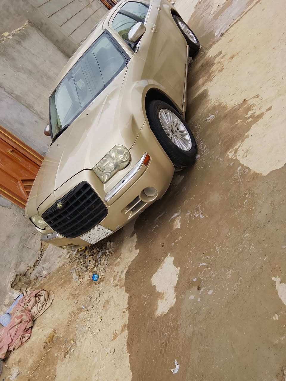 وبامه موديل 7مكينه وكير وحداديه توني شادهن صارلي اسبوع سياره مصبوغة حزام جماليه مكفوله من الكلبه وتجي والعيب الشرعي رقم بصره تحويل لمته مايعجبك سياره فول مواصفات فتح بالقماره شاشة جبيره كهربائية كله شغل لايت زنون ترايك وين ماجان السعر 80بيه مجال العنوان ذي قار بالرفاعي رقم الهاتف ***********,,***********
