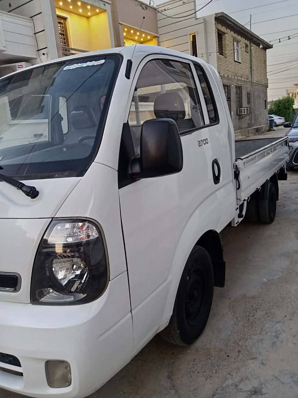 كية بنكو 2700موديل 13رقم واسط مشروع وطني رقم الاماني مكفولة من الضربة وتبديل وصبغ كير محرك شاصي رقم شاصي واضح السعر 98مكان بغداد الدورة ***********
