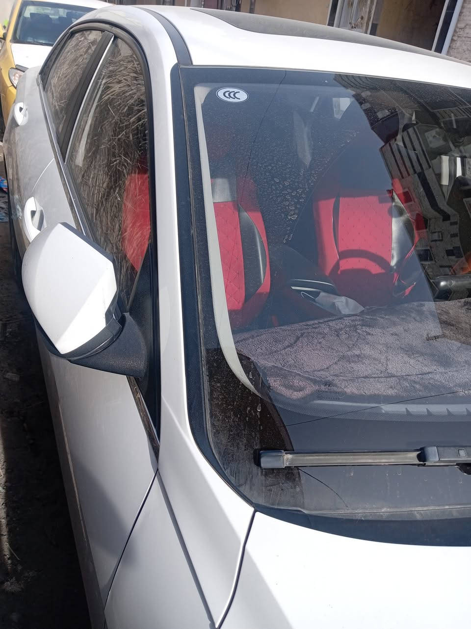 السلام عليكم النترا موديل 24تجميع الصين بيها طخة بالجامع اليمنى ومعدل على البارد للبيع السعر المطلوب ١٣٥ رقم اربيل باسم عربي ساكن بالأعظمية تريد تحويل تريد وكالة للاتصال ***********
