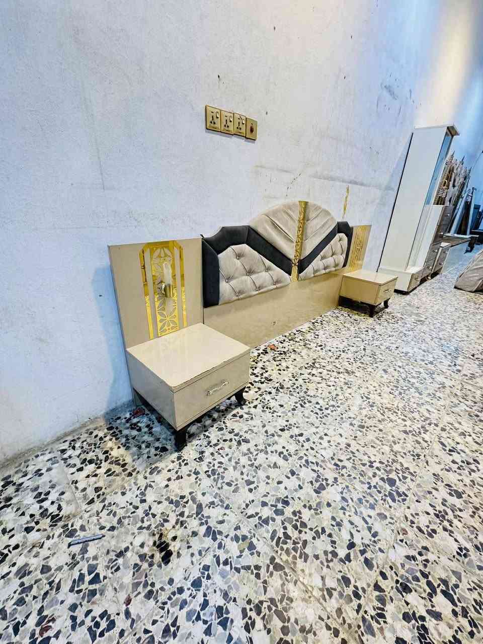 يالله غرفه نوم تركيه خمس قطع سعره 350 الف نجف


**إذا كنت صاحب هذا الإعلان وتريد حذفه لأي سبب، رجاءا أرسل رسالة إلى الدعم الفني**