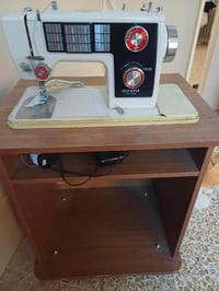 مكينة خياطة • تلكيف • للبيع