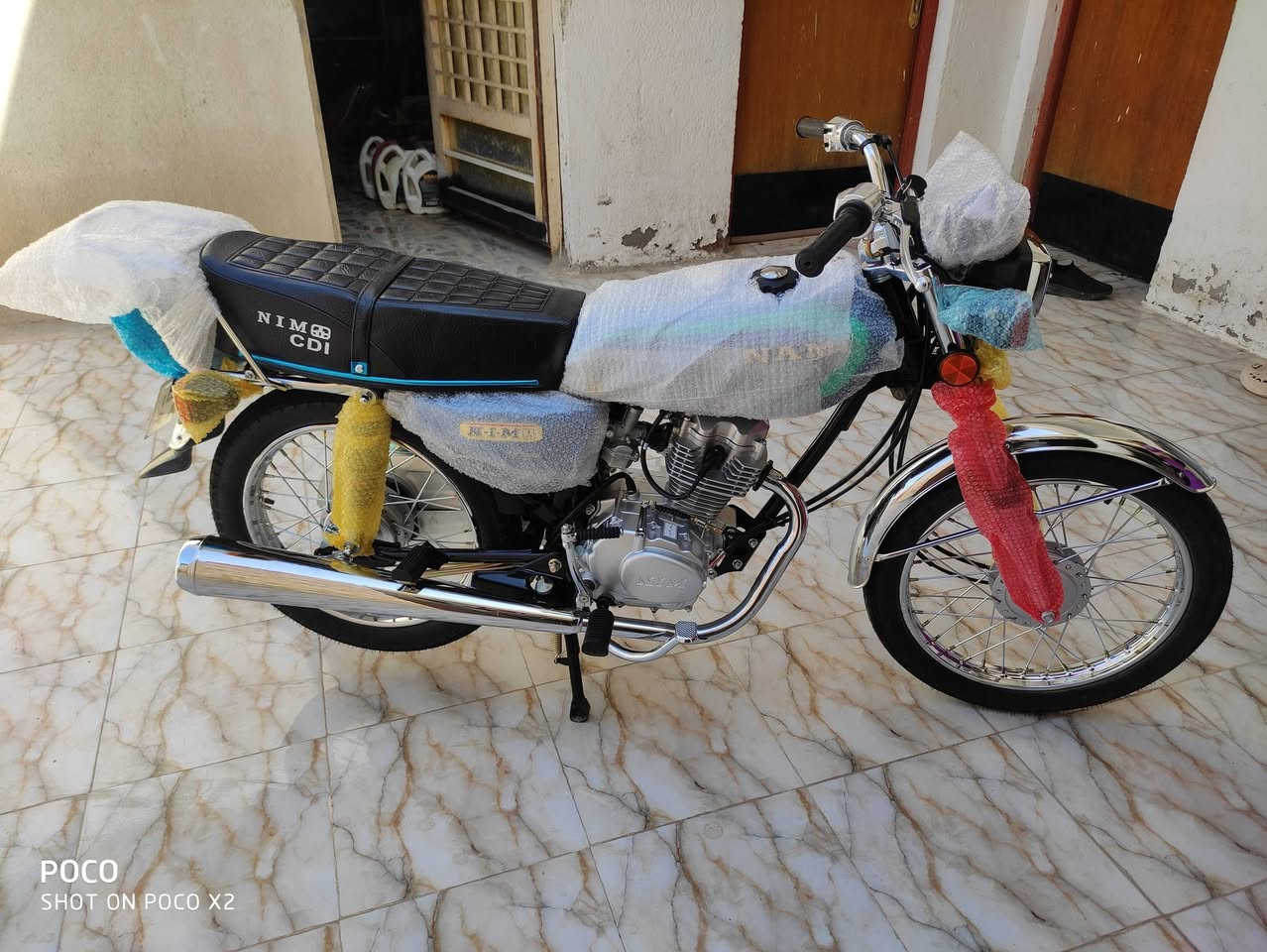 السلام عليكم للبيع نامه شبه اصلي وراق ستنساخ مديل 25 صارلهه 6 تيام طالعه من لمعرض بعدهي على سحك جاهزه وكل نقص مابيهه مكاني شطره أسعر 750 قفل شراي يخابر ويدلل ***********
