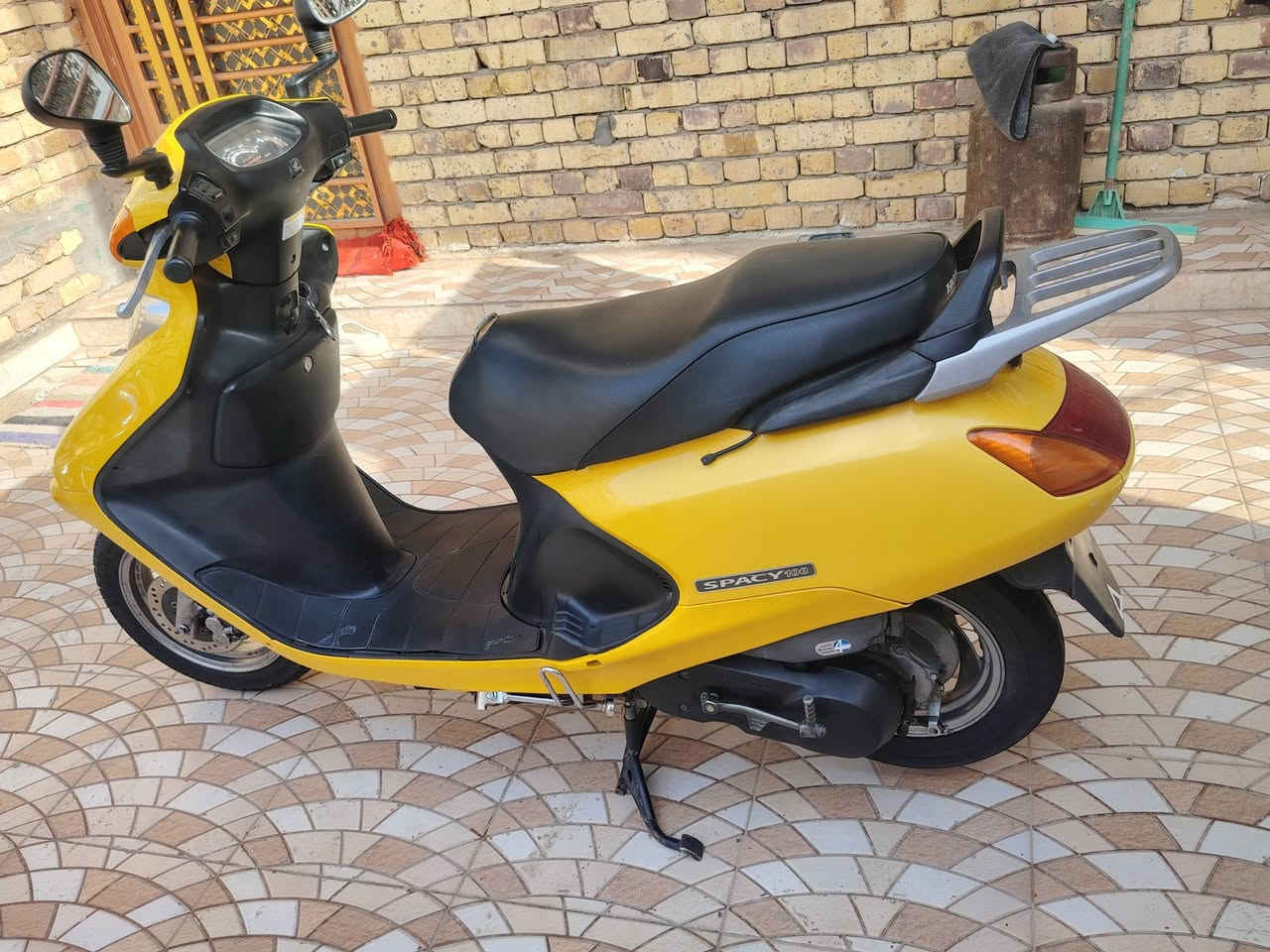 سلام عليكم سبيسي ياباني رمبه مكفوله كفاله عامه ماشيه 14 ألف مكاني كوت // الستفسار علا الرقم ***********/
