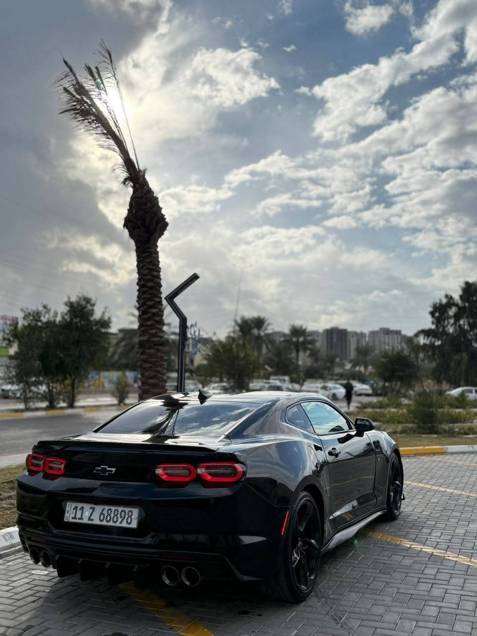 للبيع كمارو سته سلندر 
Camaro 2023 v6  3.6 
 
شاشة 
بريك بصمة 
كشنات كهربائي 
كاميرا 

كلين تايتل بيها فعصه بلجاملغ الخلفي ومصبوغه

صور الحادث مرفقه

سعر 197  بيها مجال بسيط 

مكان السياره بغداد حي الاطباء بلجهاد قرب خدمي شارع المطار للتواصل 
***********
