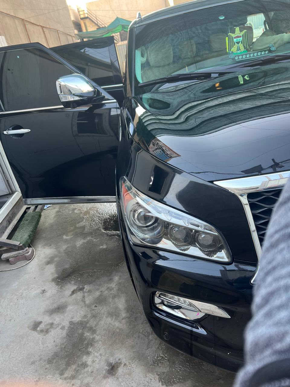 السلام عليكم
انفنتي QX80 موديل 2014  مكينة 5.6 
حادثها نص الجاملغ و شبر بالبنيد جهة السائق و طاكة بيها ايرباكات الصدر ثنين 
رقمها سليمانية 
ماشية 188000 الف كيلو
المكينة واحد يكول كايمة واحد يكول لــأ 
اني ابيع مكينة كايمة
(الفنجان مال الطاحونة انزرفً وكام يعبر بانزين للمحرك)
التضليل تريد اشيلة تريد لــأ بكيفك

السعر 130 بيها مجال 

مكان السيارة بغداد الدورة جمعية خير الله
للاستفسار 

***********

تحياتي
