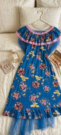 شلحة نسائي • فري سايز • فانيله زبدة