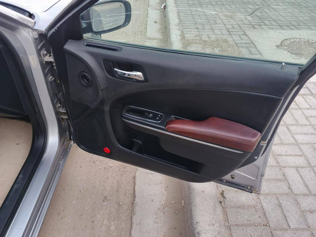 السلام عليكم دخول جديد للبيع ومراوس  رجاء موشراي لتتصل بيع ومراوس
دخول جديد  كصه جنطه   
جارجر 2014 اصل 
لون فيلي   
منضومه زنون كامله 
فول مواصفات 1/1 تشغيل عن بعد
متومه شمالي  أرقام وسنويه  طبق الأصل 
نضافه 100/100
مكينه كير اكسل كفاله
مكينه 3600
كير كفاله 
شاشه جبيره 
مسجل دمام 9سماعات
كشن كهربائي +تدفئه
فتحه فوول للخير 
تبريد ثلج منضومه جديده 
مثبت سرعه
نضافه كشر 100
نضافه داخل 100
حجر بيئة موجود بلادي
تخم تاير جديد
سعرها 60 وبيه مجال  
سياره خير من الله الف ما ذب عليه
مكان سياره بصره  
*********** واتساب فقط
