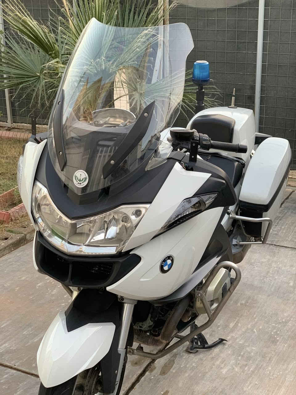 السلام عليكم دراجه بي ام RT 1200 2013 للبيع او مراوس حسب القناعه العنوان سامراء الاستفسار اكثر ***********
